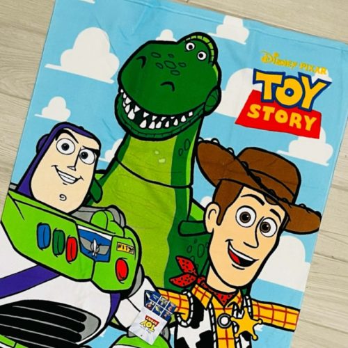 Disney Játékháború Crew fürdőlepedő, strand törölköző