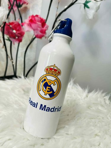 Real Madrid Emblem alumínium kulacs csavaros kupakkal 500 ml