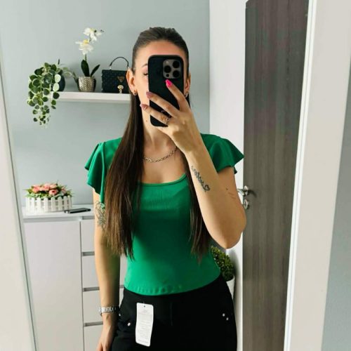Cristina zöld fodros ujjú bordázott póló