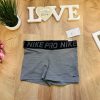 Nike Pro Training szürke női rövidnadrág