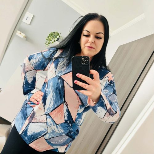 Adriana hosszú ujjú